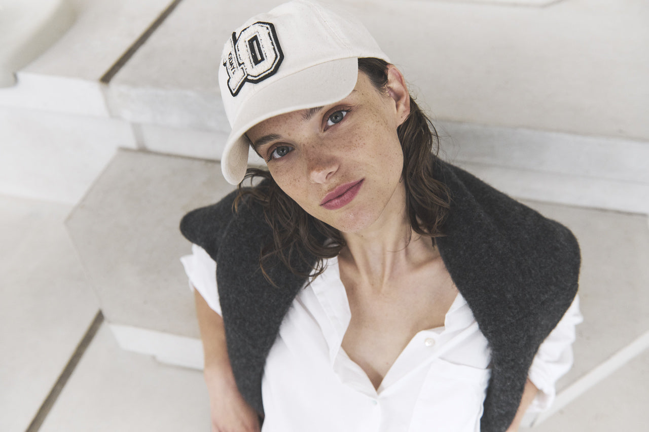 CHAMPIONS IN COMFORT