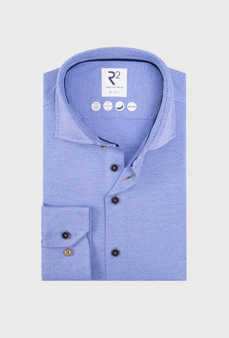 Niebieska koszula męska o subtelnym splocie dzianinowym