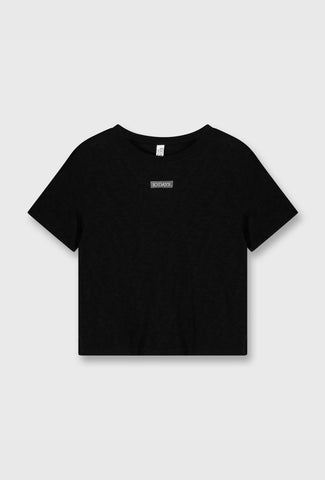 Czarny klasyczny t-shirt o luźniejszym fasonie