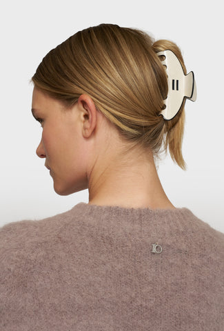 Elegancka czarno-kremowa klamra do włosów w stylu retro