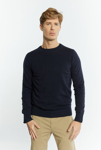 Klasyczny sweter kaszmirowy w kolorze ciemnego granatu