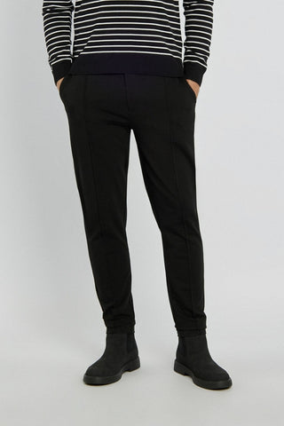 Eleganckie czarne spodnie joggery