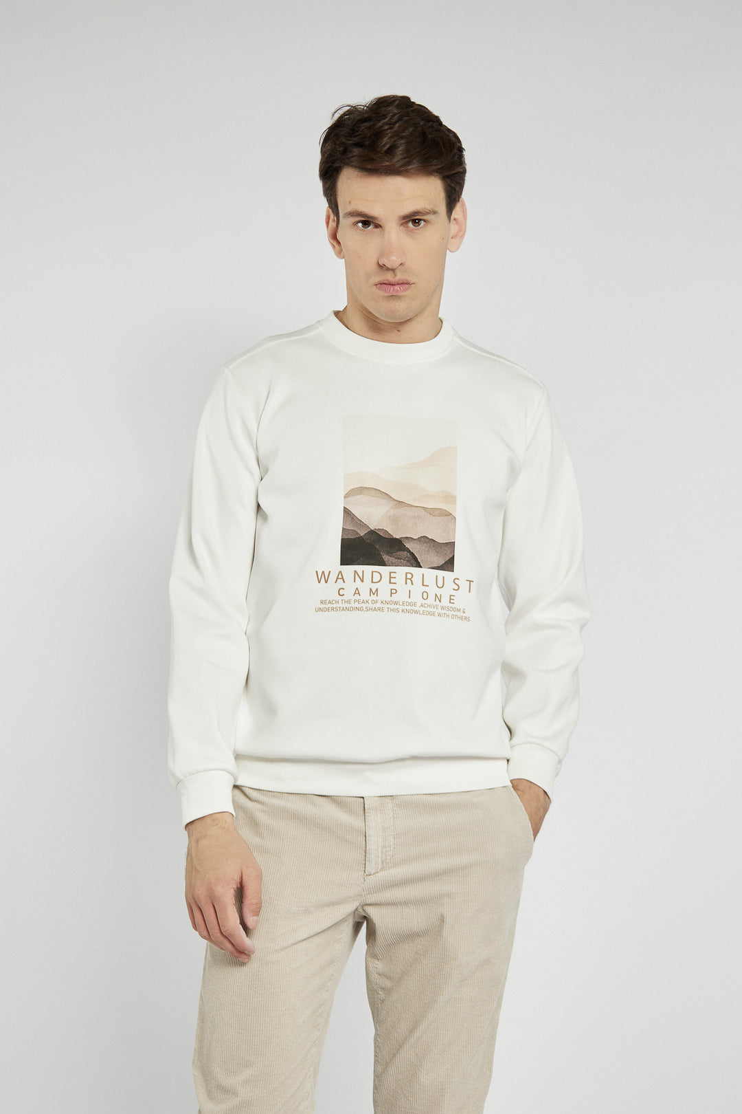 Codzienny stylowy zestaw w miejskim stylu