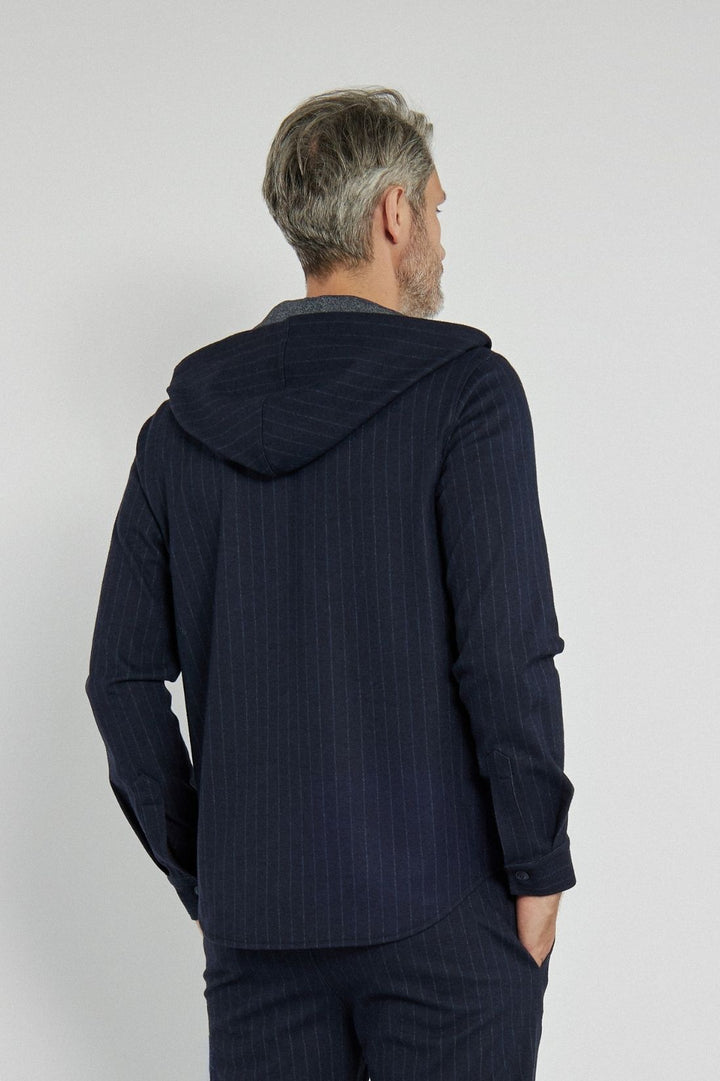 Stylowy komplet męski w casualowym stylu