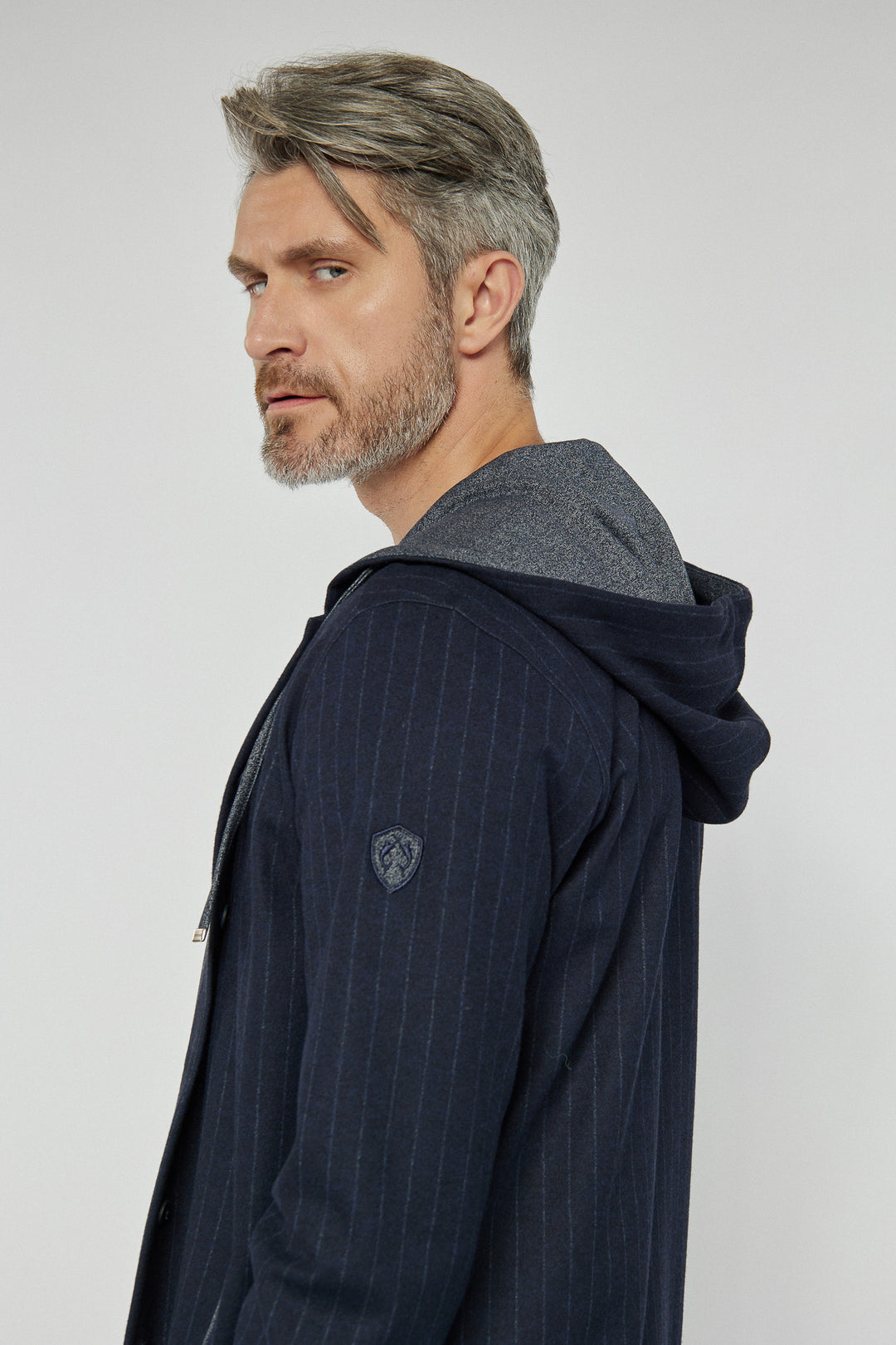 Stylowy komplet męski w casualowym stylu