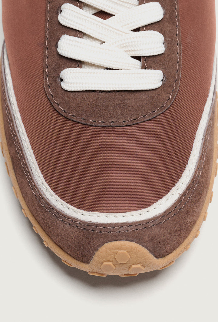 Brązowo-zielone sneakersy