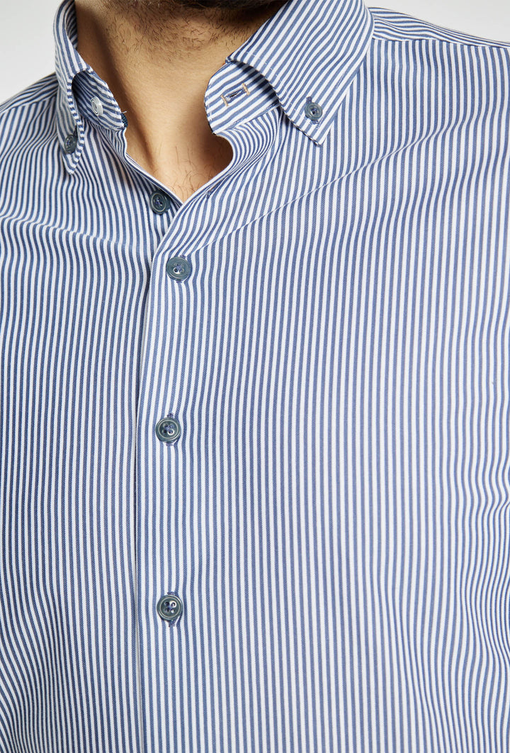 Koszula męska w niebiesko-białe prążki z kołnierzykiem