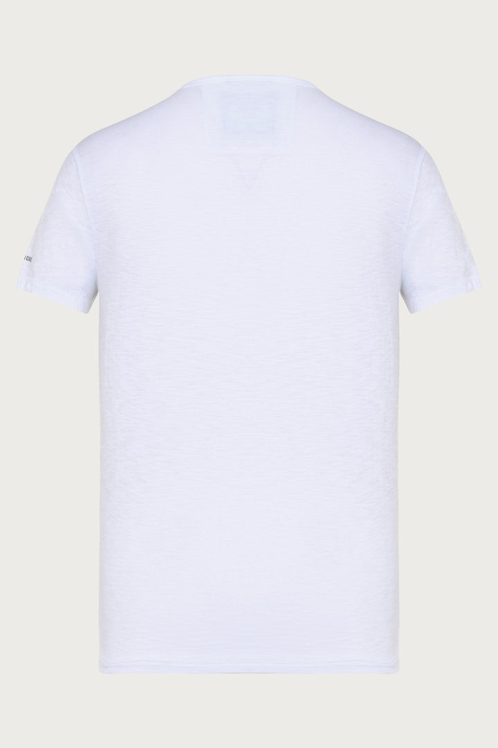 T-shirt z krótkim rękawem, nadrukiem na piersi oraz zdobnymi guziczkami na kołnierzyku 