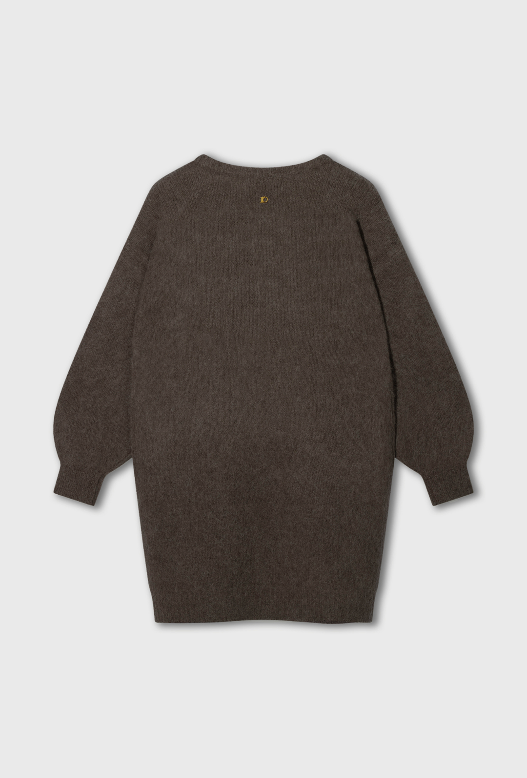 Brązowy sweter z kontrastowym napisem z tyłu
