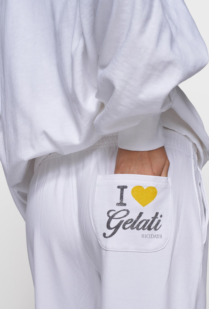 Białe spodnie dresowe damskie 10DAYS „I Love Gelati”