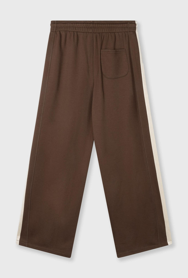 Brązowe szerokie spodnie dresowe z kontrastowymi lampasami