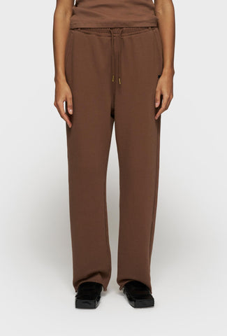 Spodnie dresowe brązowe z szerokimi nogawkami i logo marki