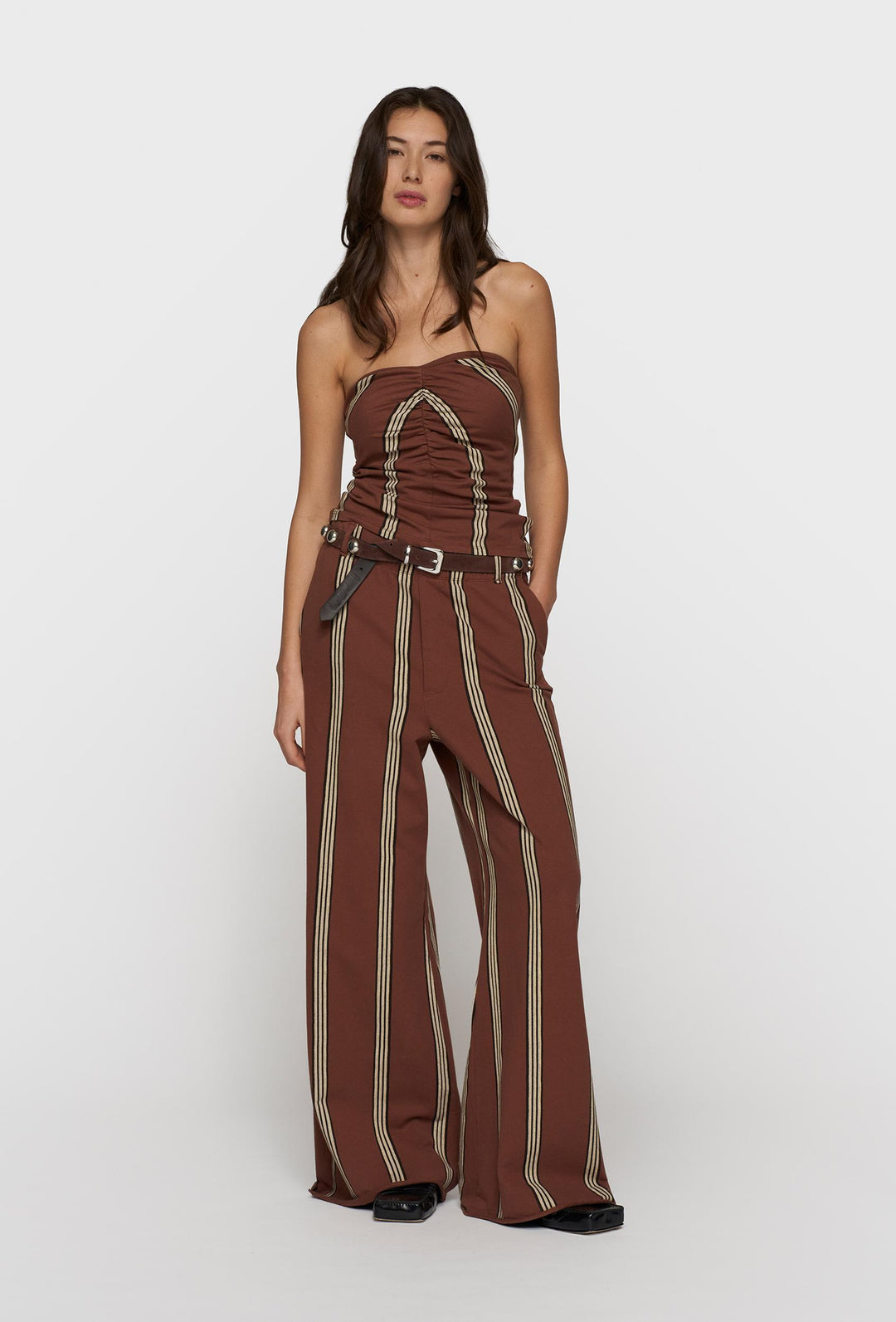 Eleganckie spodnie typu culotte  w brązowym kolorze