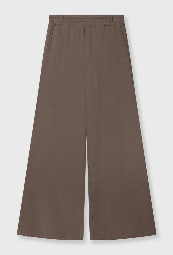 Spodnie damskie w ciepłym czekoladowym kolorze