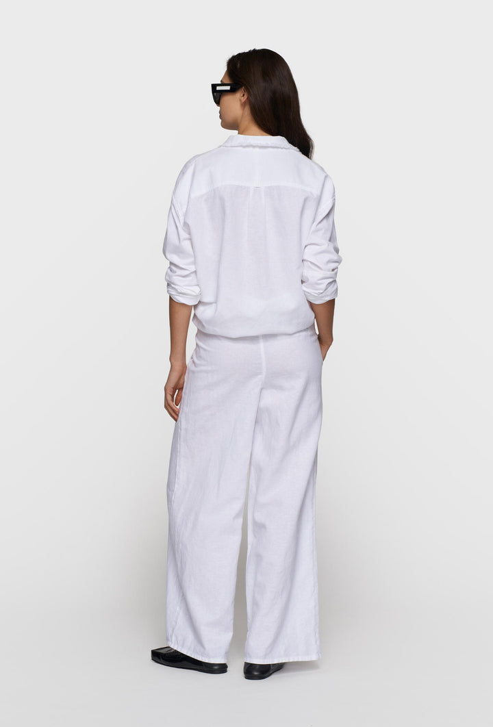 Spodnie culotte w kolorze białym