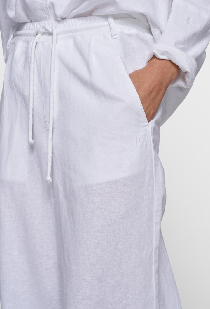 Spodnie culotte w kolorze białym