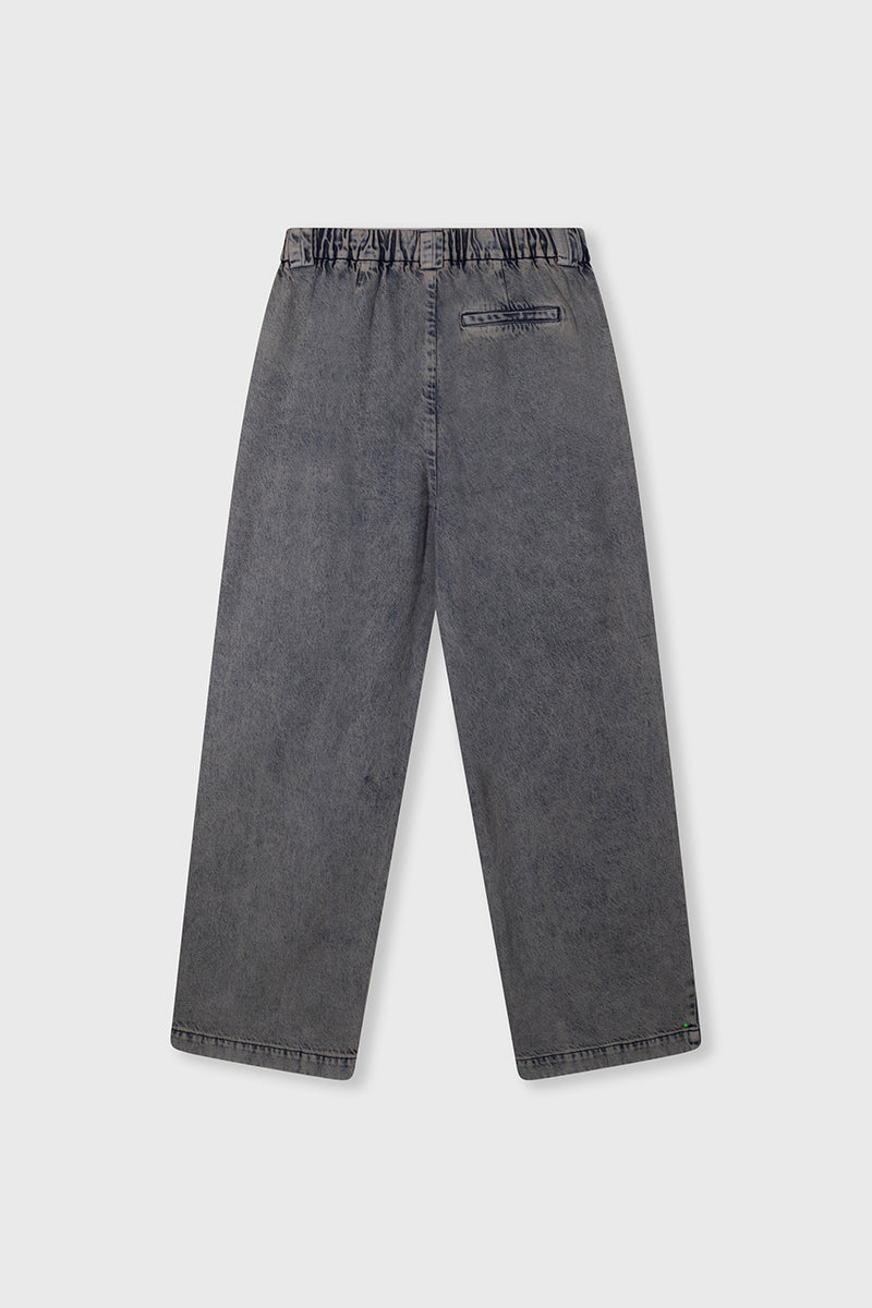 Spodnie jeansowe o fasonie oversize