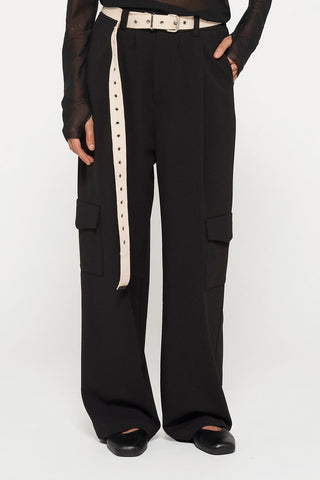 Spodnie bojówki o fasonie oversize