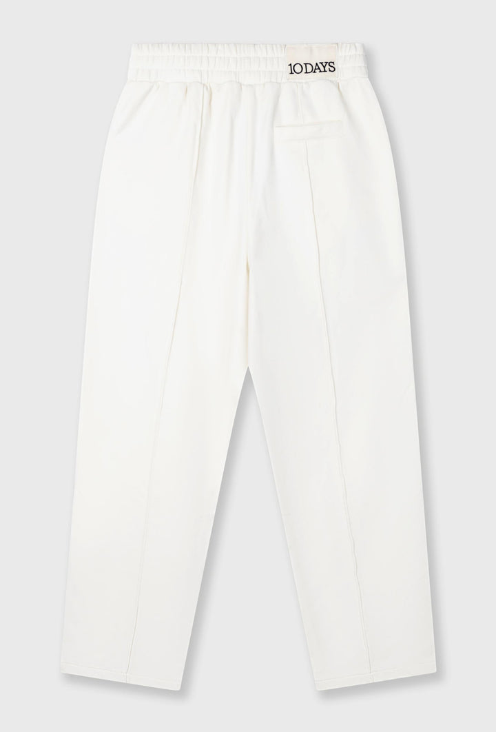 Spodnie dresowe z prostą nogawką i paskiem w pasie