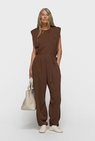 Kombinezon bez rękawów z wiązaniem w pasie