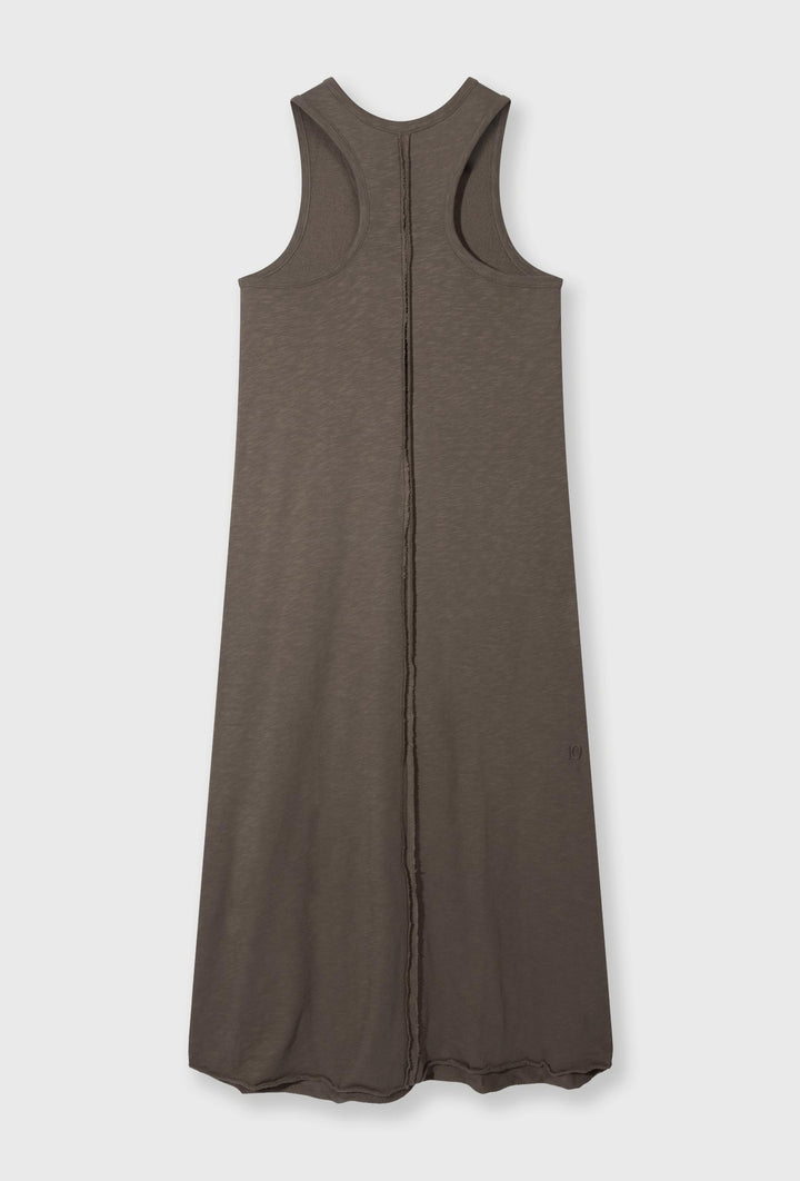 Sukienka maxi w stylu bokserki w kolorze taupe