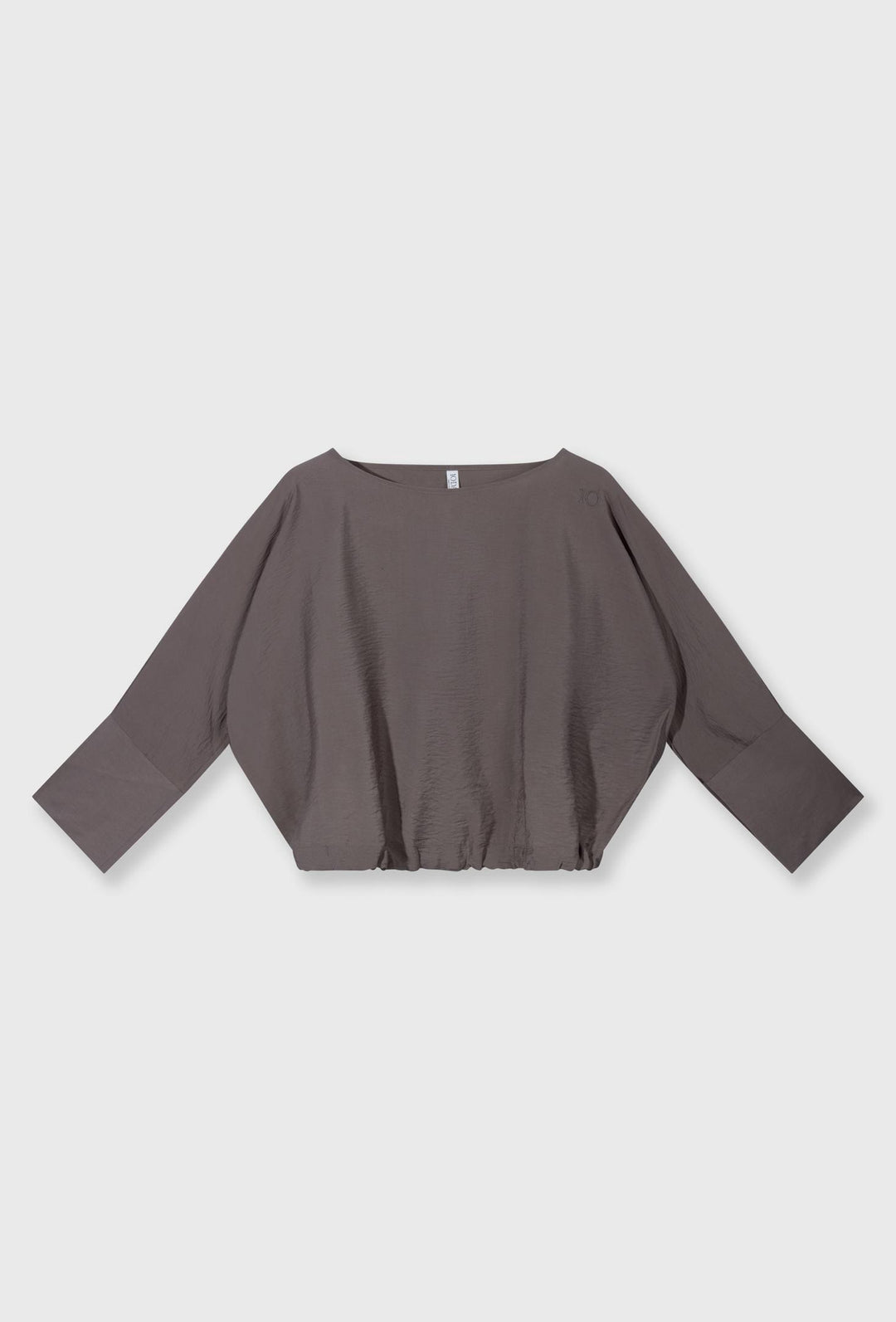 Satynowy taupe komplet oversize z szerokimi nogawkami