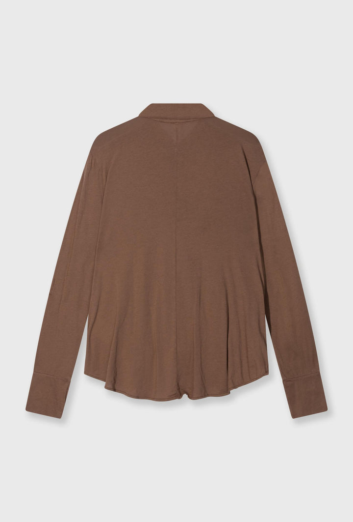 Stylowy t-shirt z długimi rękawami z luźnego materiału