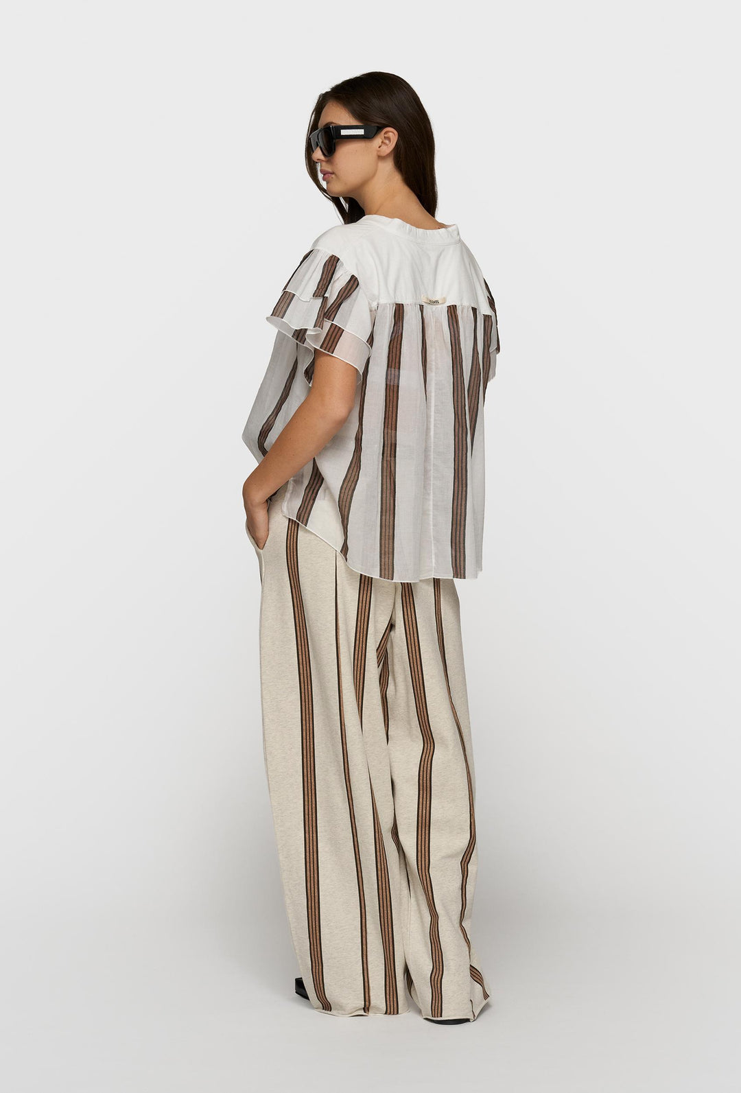 Lekka bluzka z krótkim rękawem w paski