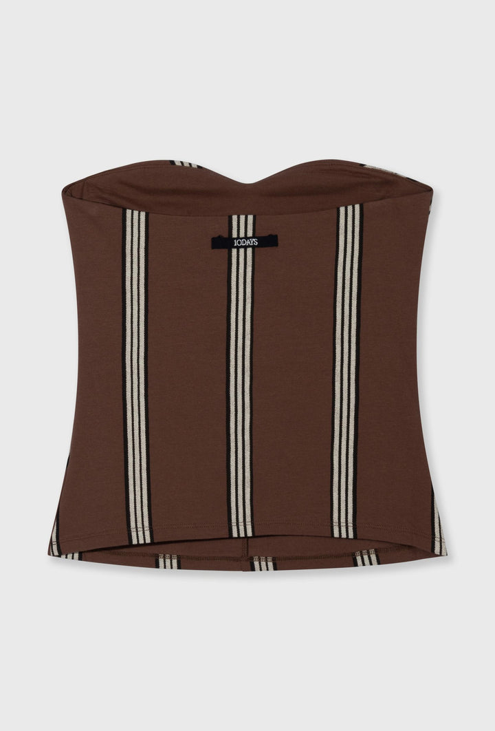 Dopasowany top w brązowym kolorze