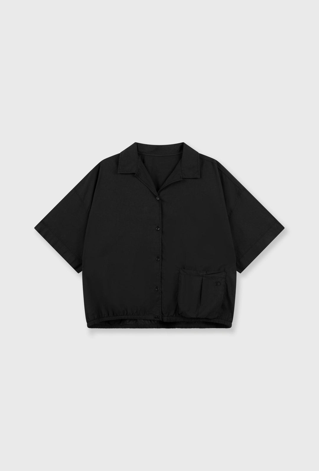 Luźna koszulowa kurtka oversize z kieszenią