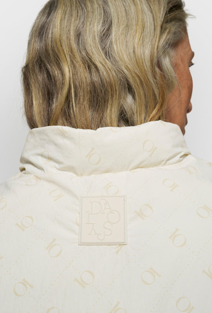 Kremowa pikowana kamizelka z monogramem 10DAYS