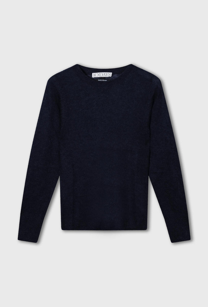 Granatowy sweter z okrągłym dekoltem