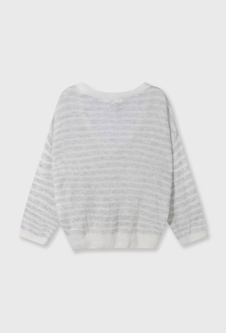 Luźny sweter w pasy z dekoltem V