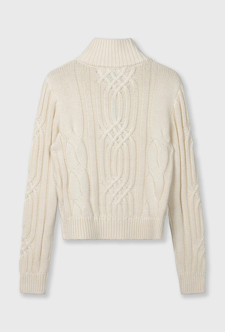 Kremowy sweter zapinany na zamek z warkoczowym splotem i logo 10