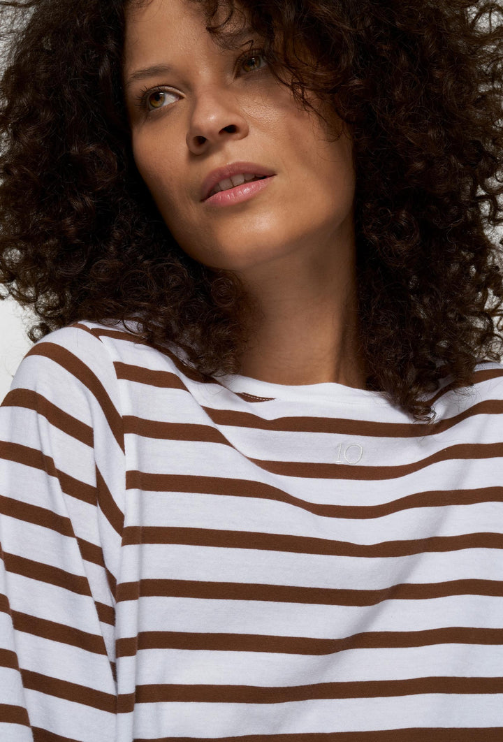 Bawełniany T-shirt w paski z bufką rękawa