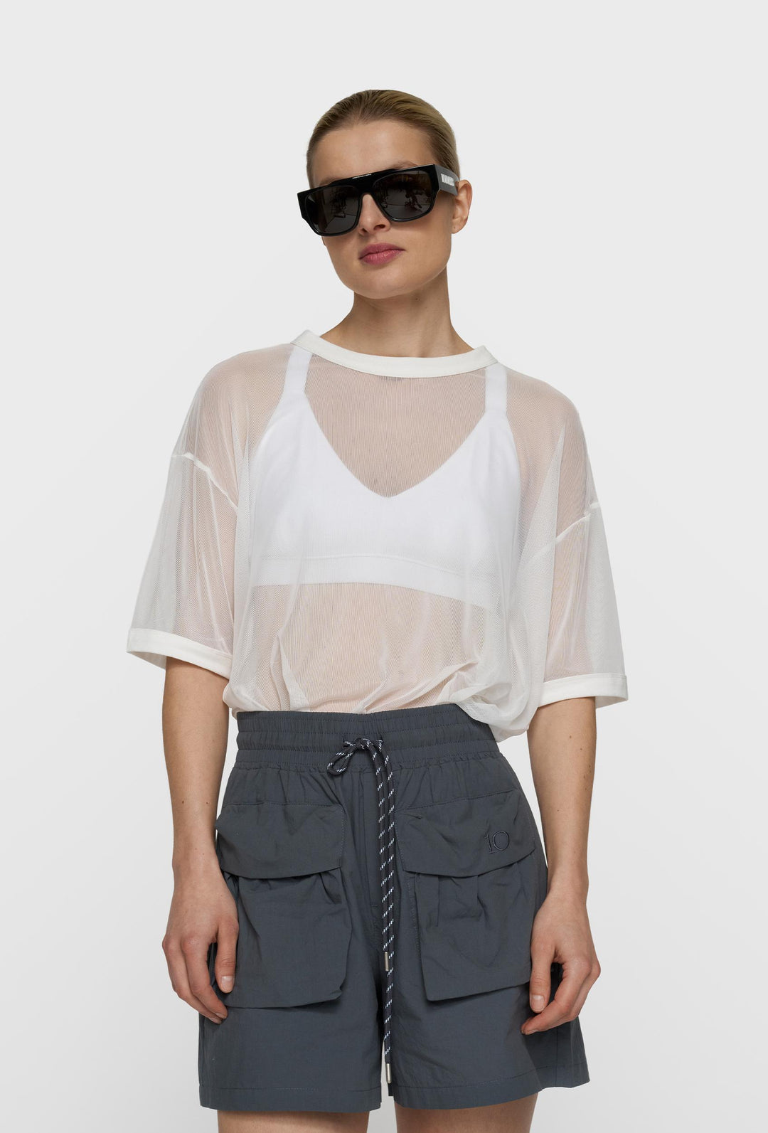 Biały transparentny t-shirt oversize z siateczki
