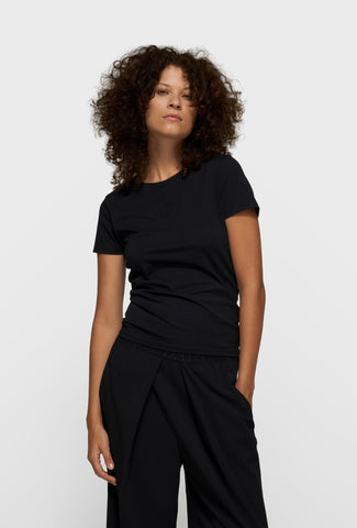 Czarny T-shirt z haftowanym logo