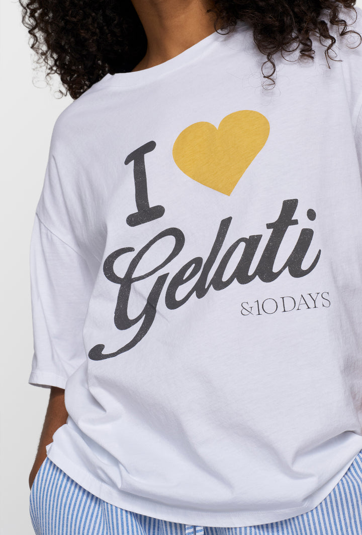T-shirt w białym kolorze z nadrukiem „I Love Gelati”