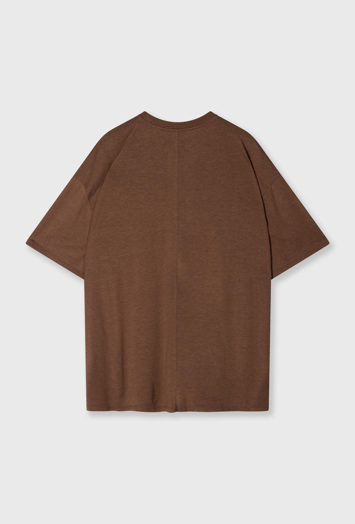 Brązowy t-shirt oversize z minimalistycznym logo