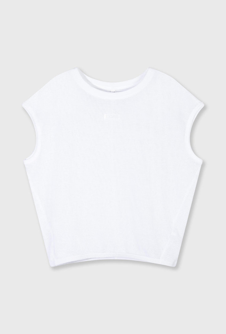 Lekki top w białym kolorze o siateczkowej strukturze