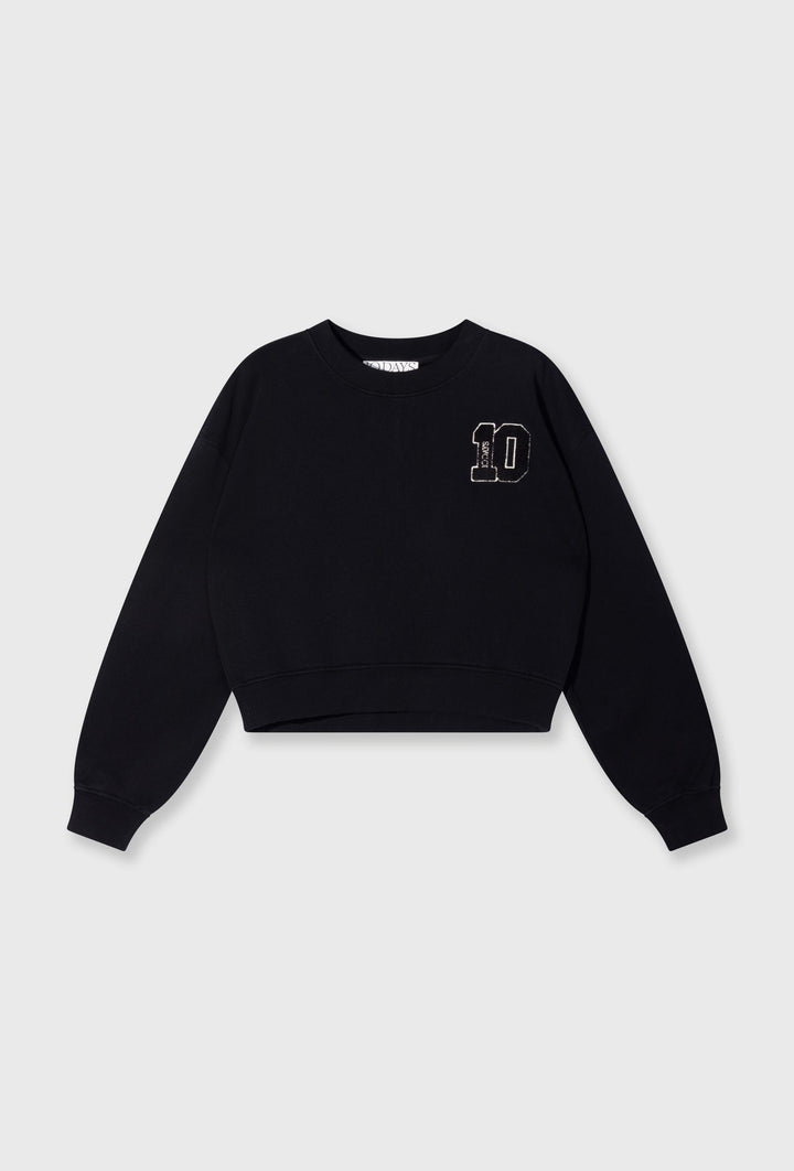 Nierozpinana bluza w czarnym kolorze z logo marki