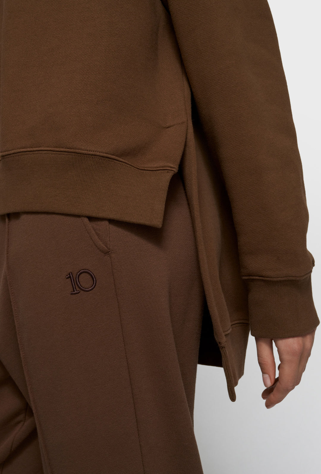 Bluza oversize z haftowanym logo