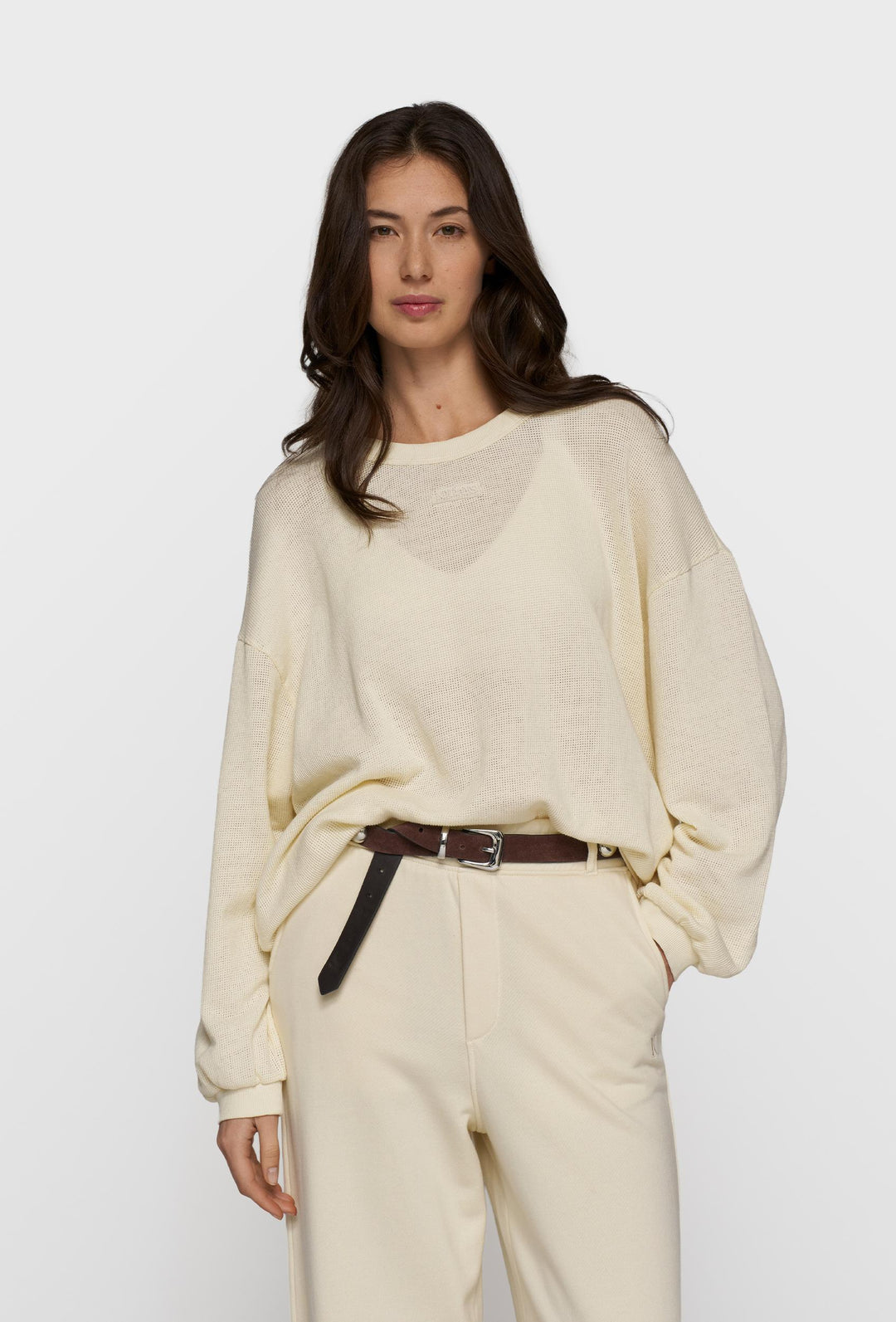 Lekka bluza z siateczkowej dzianiny w kolorze ecru