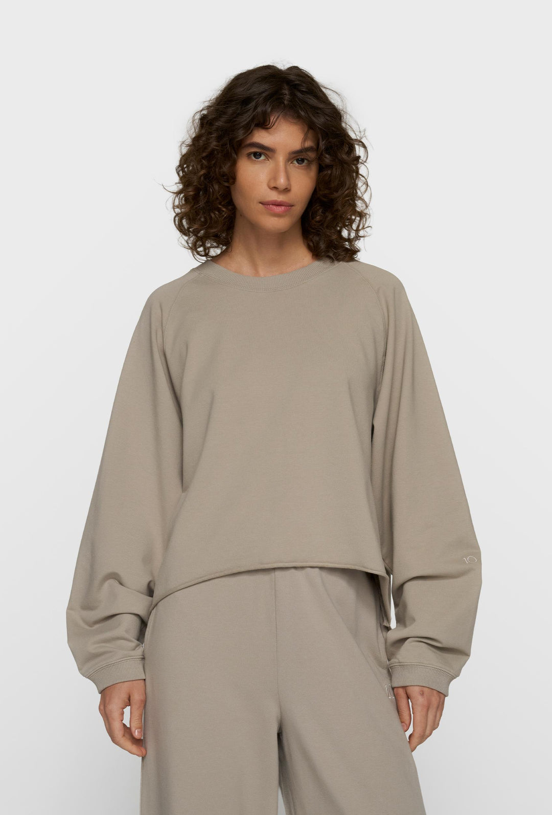 Bawełniana bluza oversize z asymetrycznym dołem taupe