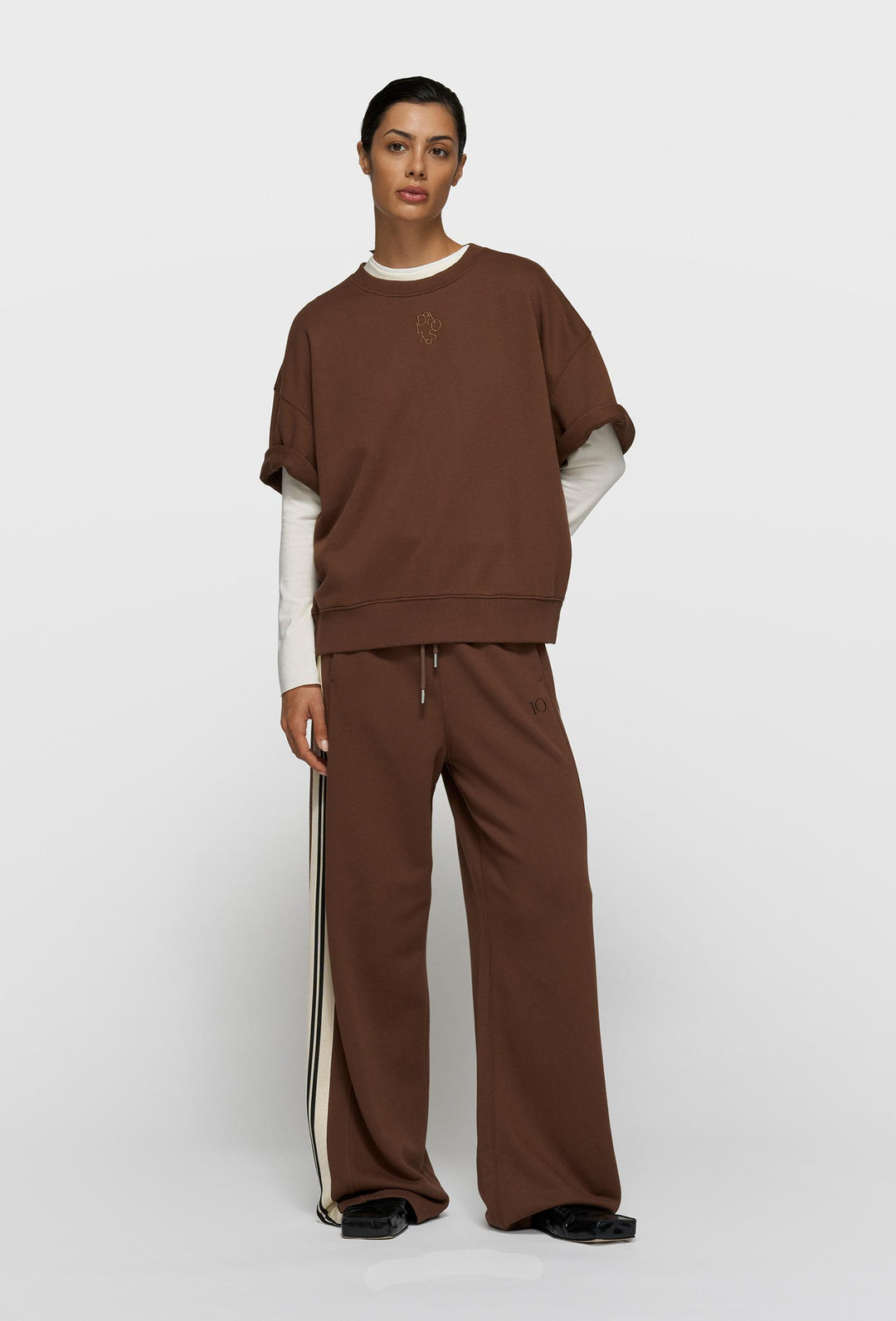 Brązowa bluza krótki rękaw oversize 10DAYS z haftowanym logo