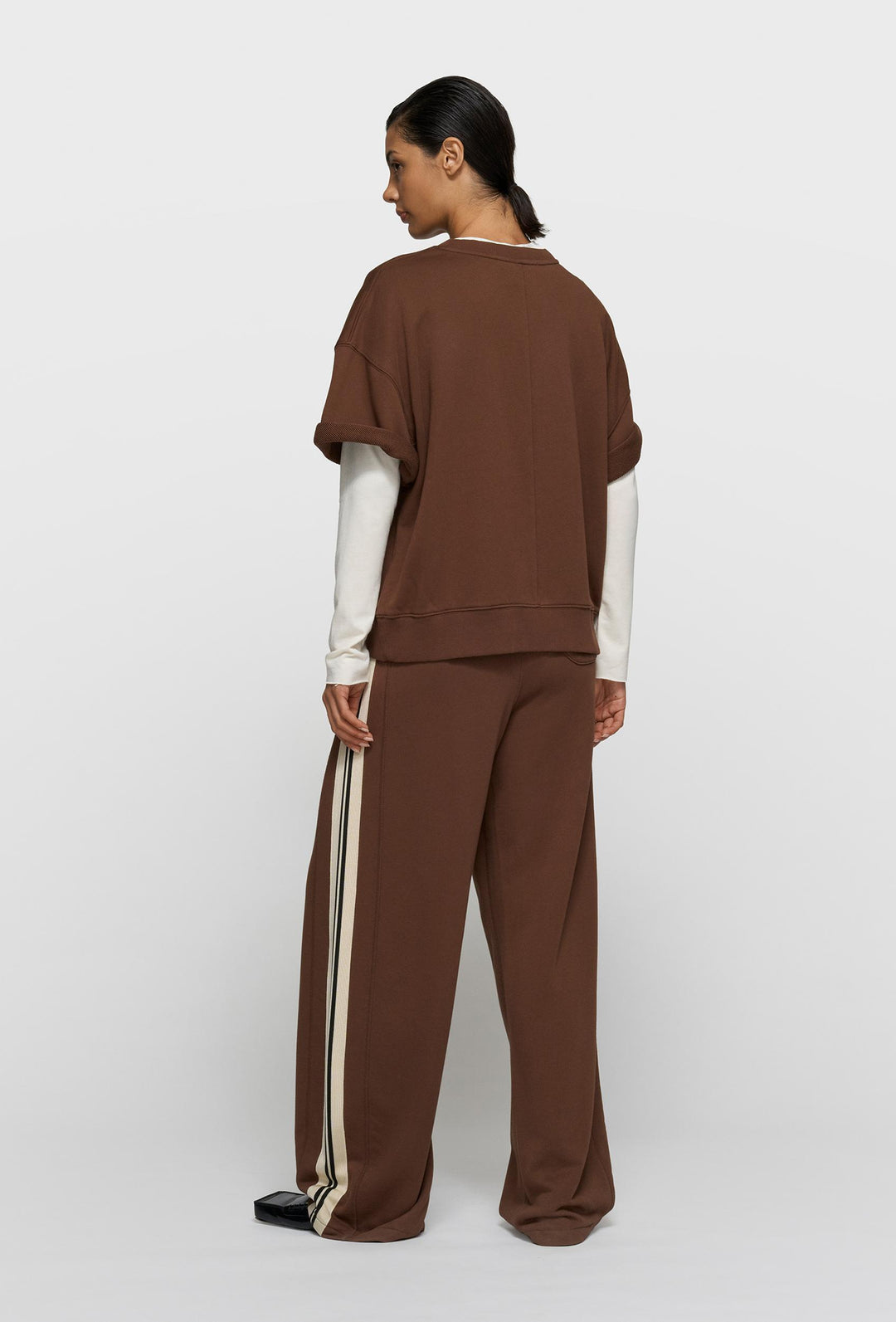 Brązowa bluza krótki rękaw oversize 10DAYS z haftowanym logo