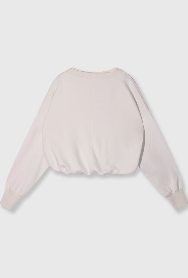 Nierozpinana bluza o krótszym fasonie