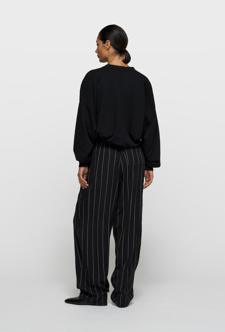 Czarna bluza oversize z haftem „10DAYS”