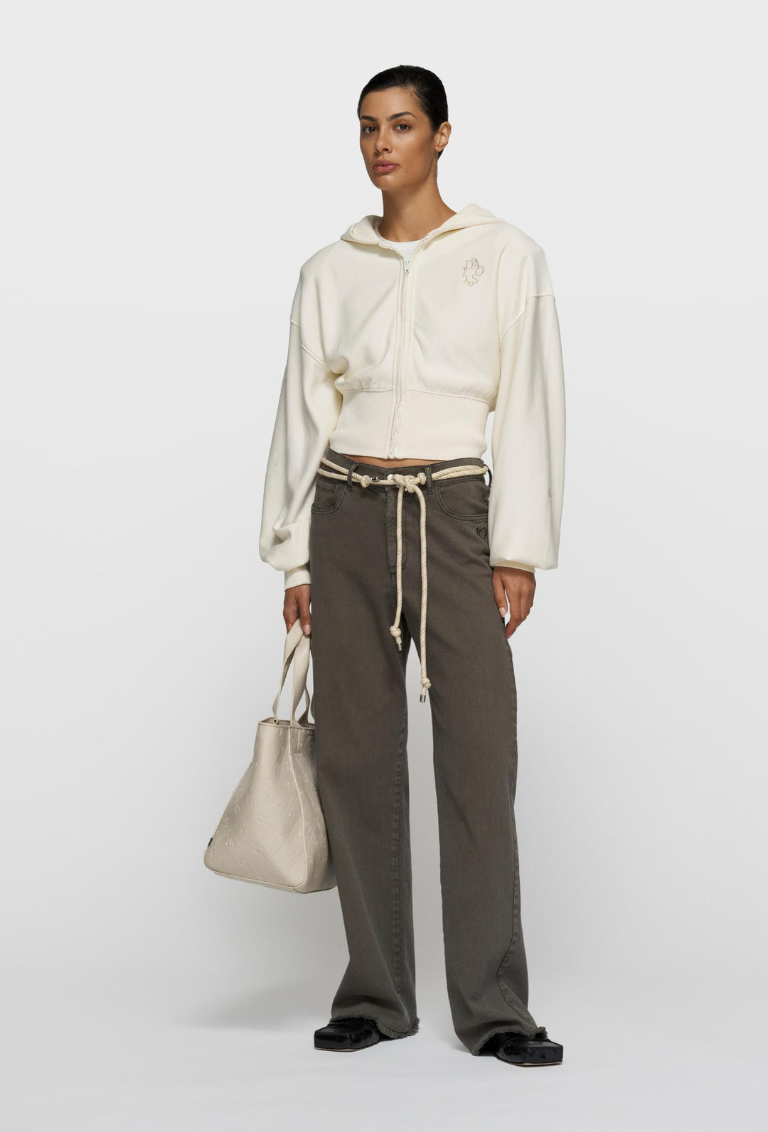 Ecru krótka bluza rozpinana z kapturem 10DAYS