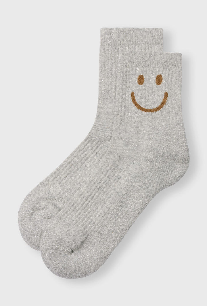 Wygodne skarpetki w szarym kolorze